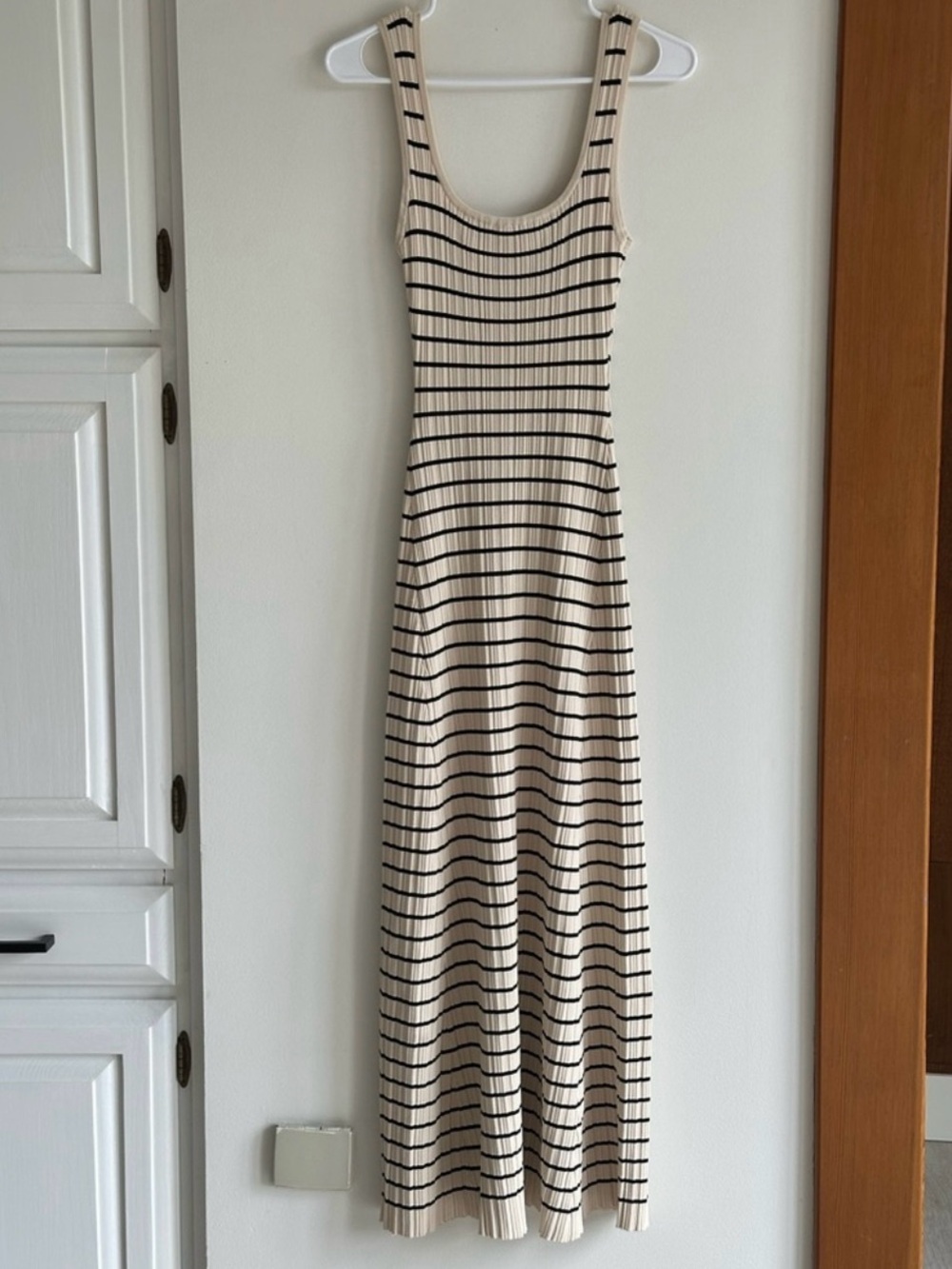 DISSH Billie Butter Stripe Ribbed Knit Maxi Dress Size L - Picture 10 of 16